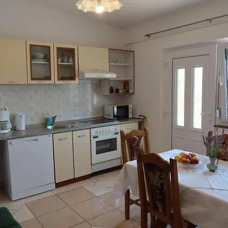 דירה Yellow By Interhome